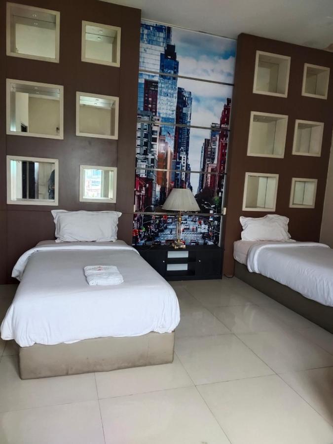 Mojokerto Classic Homestay Exteriör bild