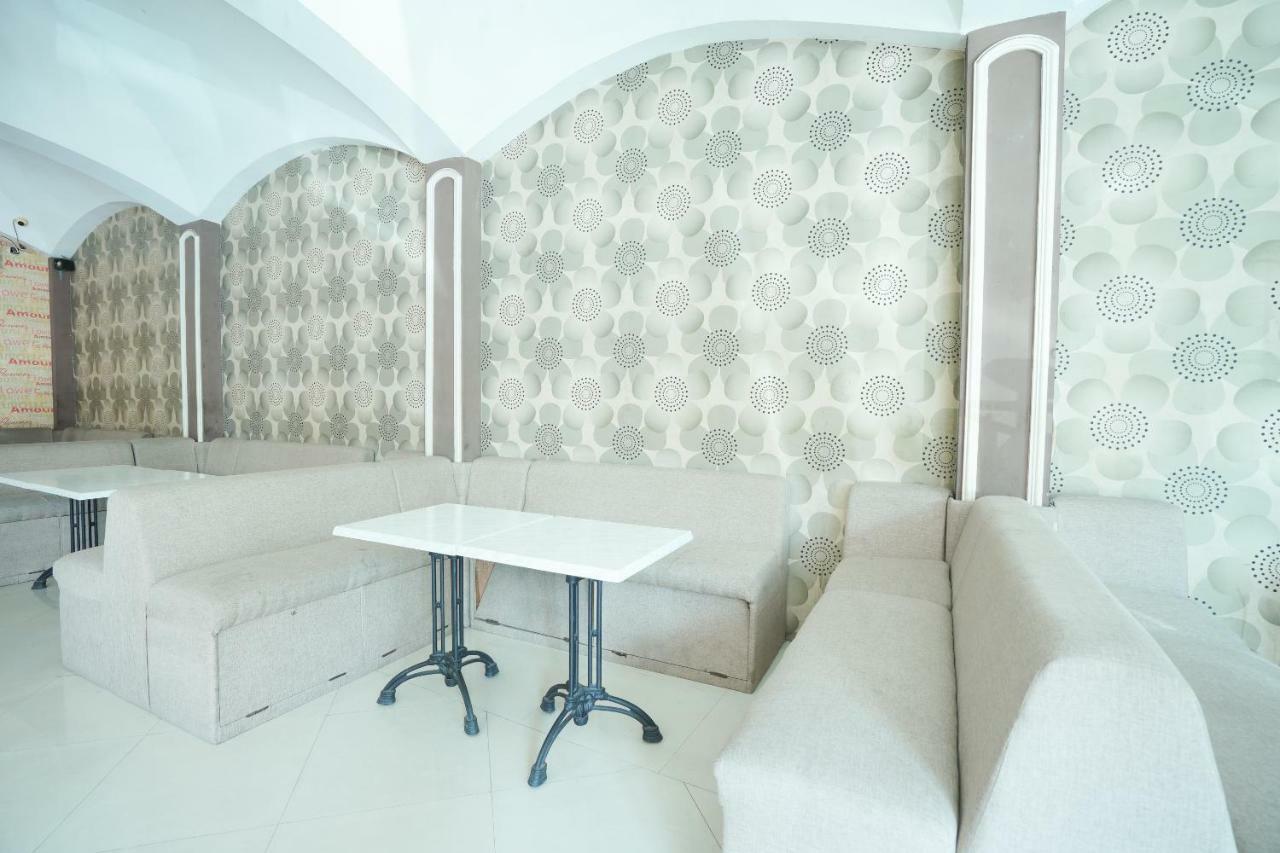 Mojokerto Classic Homestay Exteriör bild